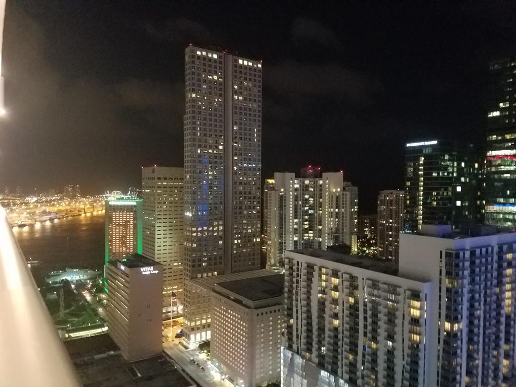 Downtown Miami Deluxe Apartment Eksteriør billede